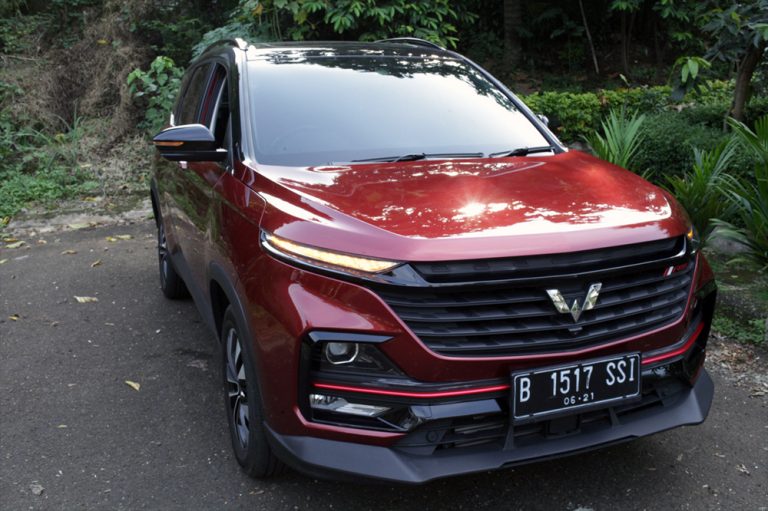 Wuling Almaz RS SUV, Sematkan Fitur Canggih dengan Harga Affordable