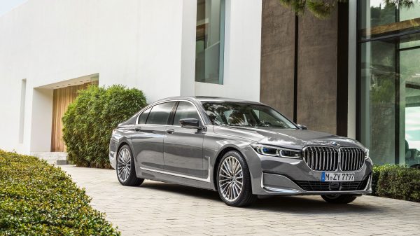 Bos Desainer BMW: Gak Semua Model Akan Diberi Grille Besar
