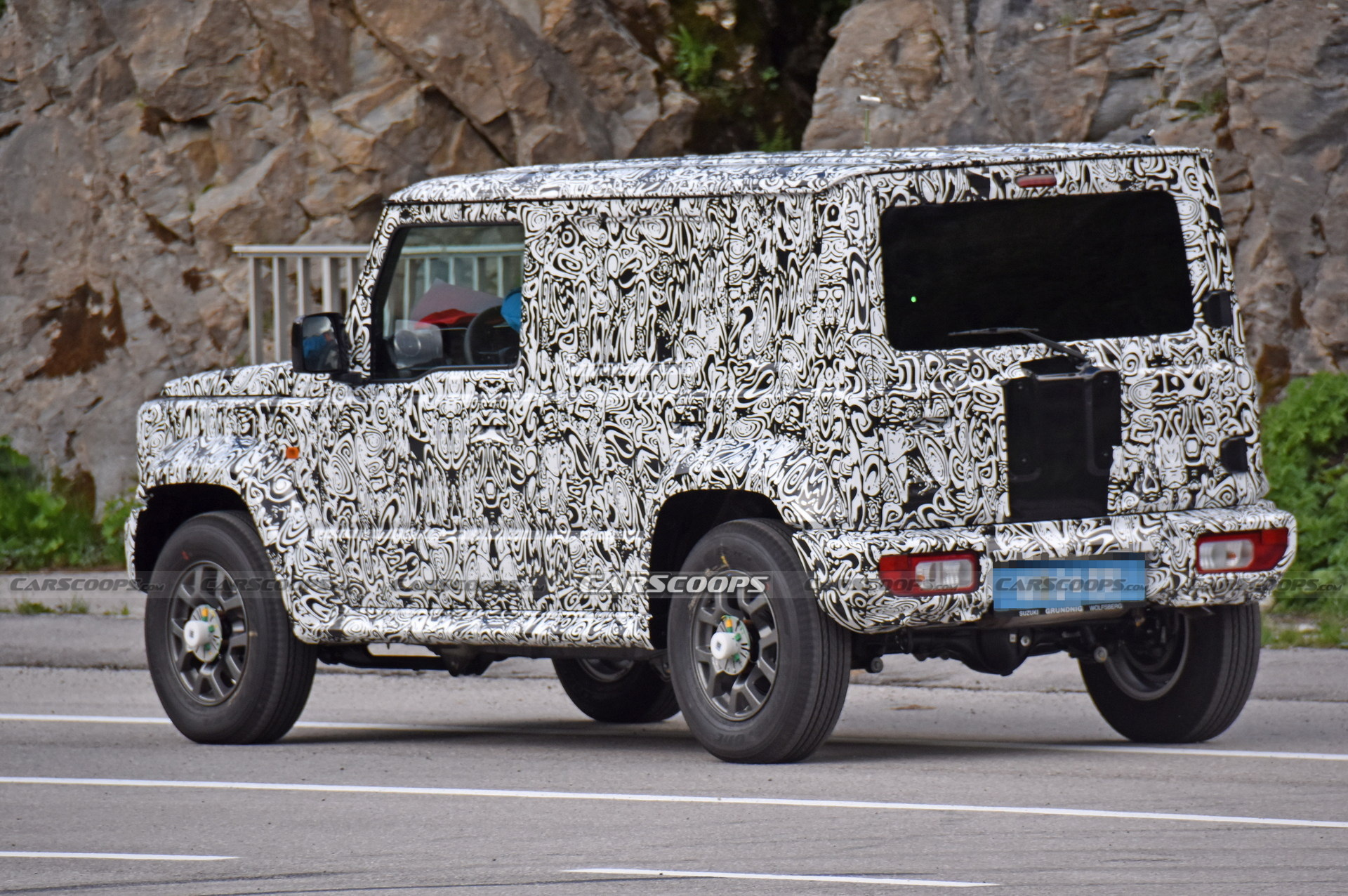 Suzuki Jimny 5 Pintu Sudah Uji Jalan, Gunakan Mesin Turbo Dan Mild ...