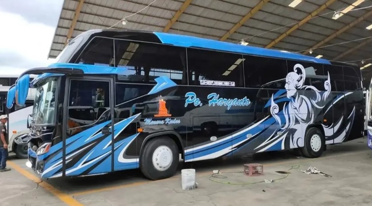 Tahun Baru, PO Haryanto Luncurkan Bus Baru - Autos.id