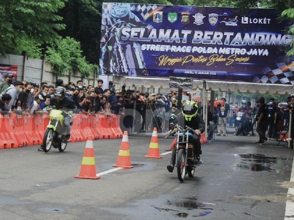 Street Race yang digelar Polda Metro Jaya. 