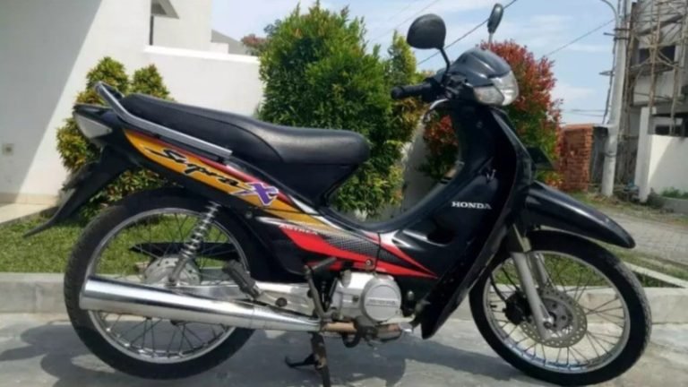 Sejarah Dan Generasi Honda Supra 'Bapak' - Autos.id