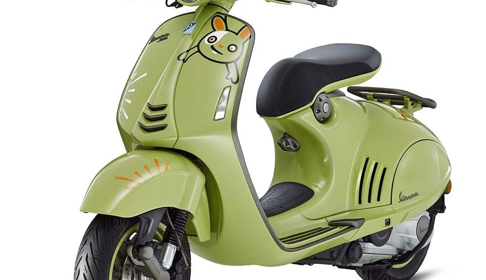 Vespa 946 10° Anniversario Limited Edition, Untuk Perayaan Satu Dekade ...